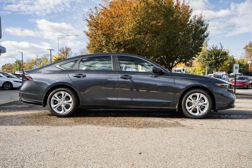 2025 Honda Accord LX 1.5T