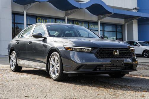 2025 Honda Accord LX 1.5T