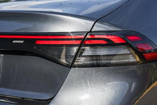 2025 Honda Accord LX 1.5T