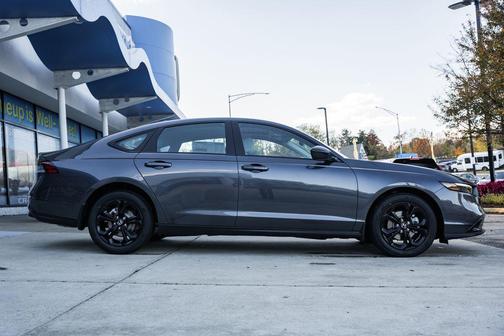 2025 Honda Accord Sport SE 1.5T