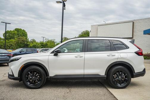 Platinum White Pearl 2026 Honda CR-V Hybrid Sport-L AWD