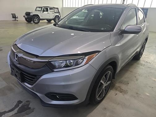 Lunar Silver Metallic 2022 Honda HR-V EX