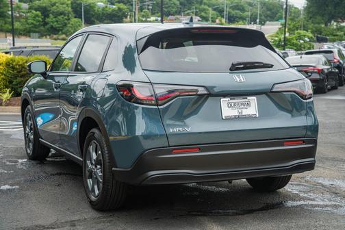 Go 2027 Honda HR-V LX