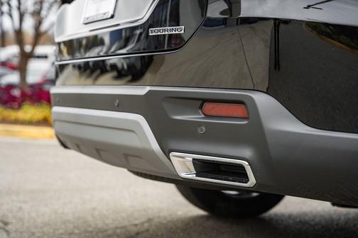 2025 Honda Pilot Touring 8-Passenger