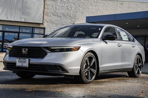2025 Honda Accord Hybrid Base