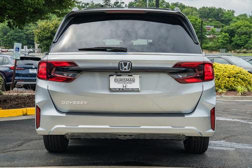 Solar Silver Metallic 2026 Honda Odyssey EX-L