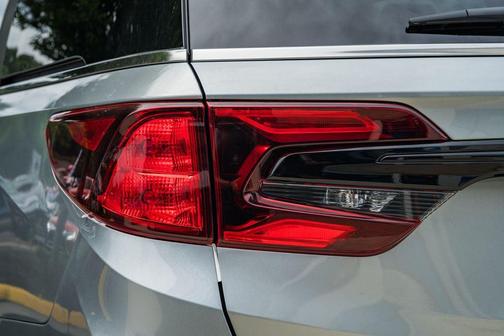 Solar Silver Metallic 2026 Honda Odyssey EX-L