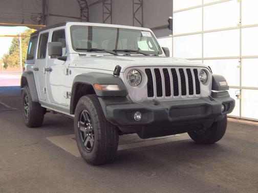 Silver Zynith Clearcoat 2024 Jeep Wrangler Sport