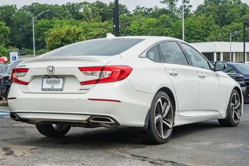 Platinum White 2018 Honda Accord Sport
