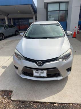 Classic Silver Metallic 2015 Toyota Corolla LE