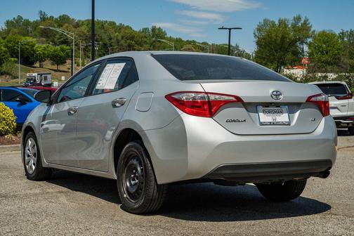 Classic Silver Metallic 2015 Toyota Corolla LE