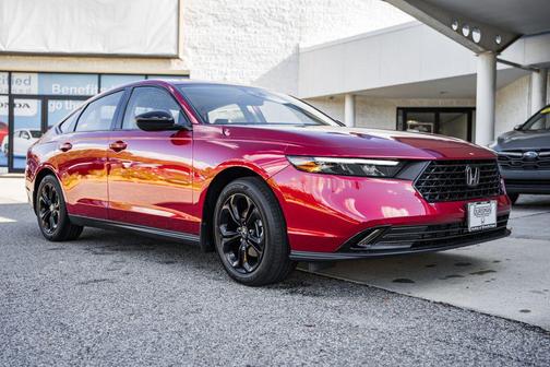 2025 Honda Accord Sport SE 1.5T