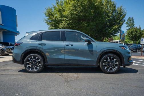 Misty Green Pearl 2027 Honda HR-V EX-L