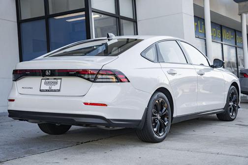 2025 Honda Accord Sport SE 1.5T