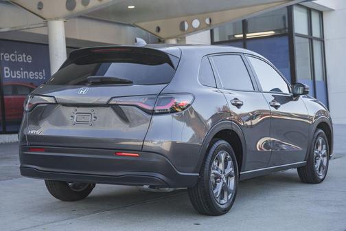 2026 Honda HR-V LX
