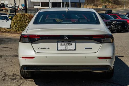 Platinum 2026 Honda Accord Hybrid EX-L