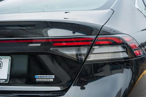 Crystal Black Pearl 2026 Honda Accord Hybrid Touring