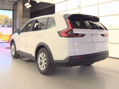 Platinum White Pearl 2025 Honda CR-V LX AWD