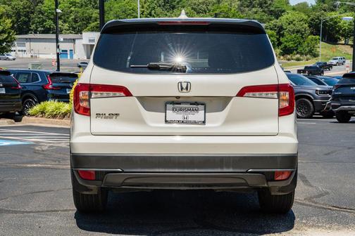 Modern Steel Metallic 2019 Honda Pilot LX