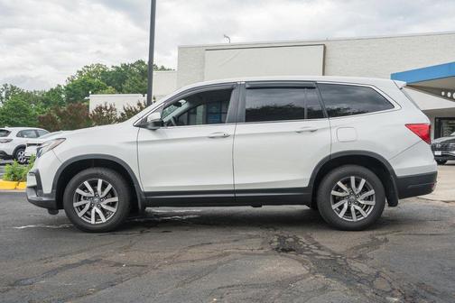 Platinum White Pearl 2020 Honda Pilot AWD EX
