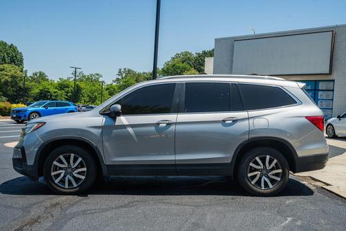 Modern Steel Metallic 2019 Honda Pilot EX-L