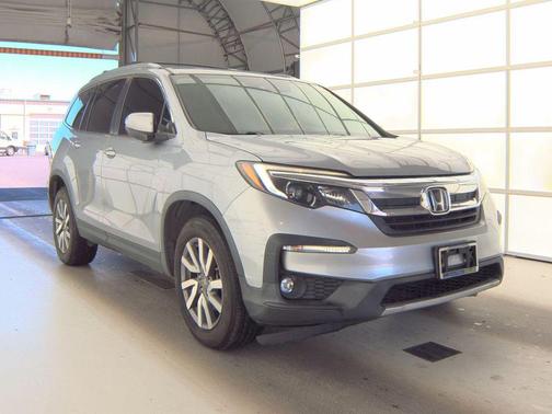 Modern Steel Metallic 2019 Honda Pilot EX-L
