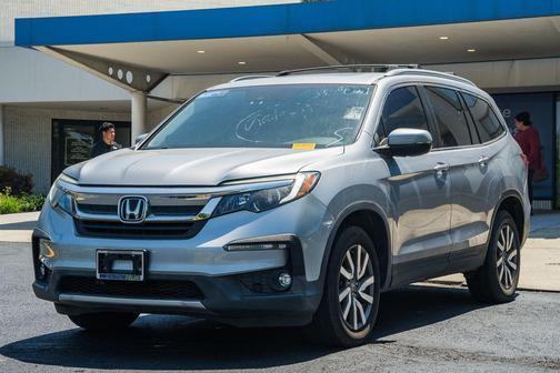 Modern Steel Metallic 2019 Honda Pilot EX-L