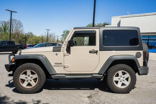 2016 Jeep Wrangler Sport