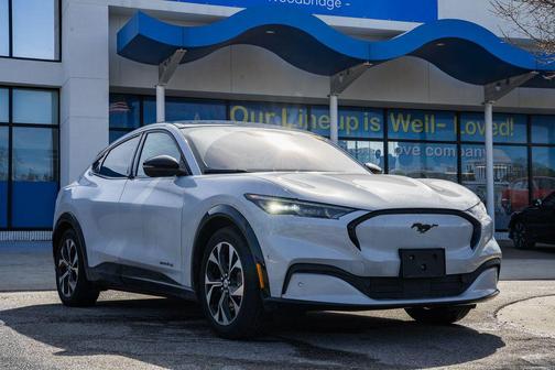 2022 Ford Mustang Mach-E Premium