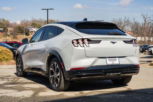 2022 Ford Mustang Mach-E Premium