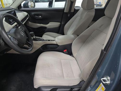 Nordic Forest Pearl 2024 Honda HR-V LX