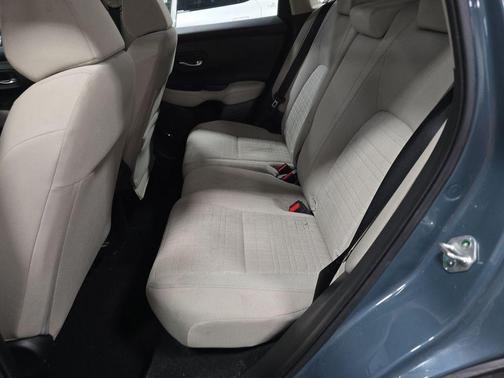 Nordic Forest Pearl 2024 Honda HR-V LX