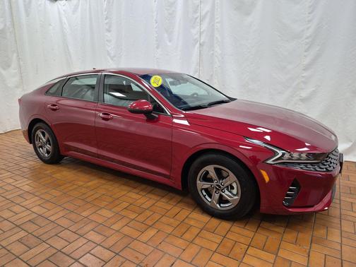 2022 Kia K5 LXS