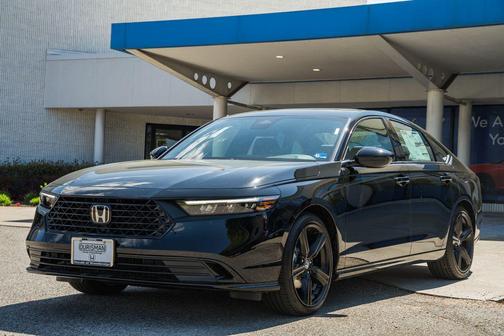 Crystal Black Pearl 2026 Honda Accord Hybrid Sport-L