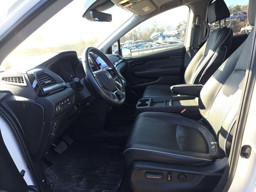 2021 Honda Odyssey Elite
