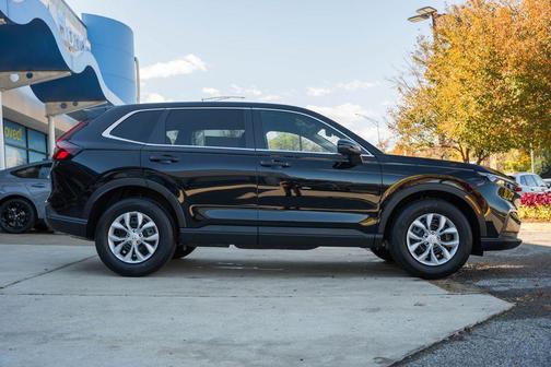 2026 Honda CR-V LX AWD