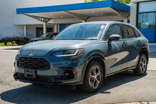 Nordic Forest Pearl 2023 Honda HR-V EX-L