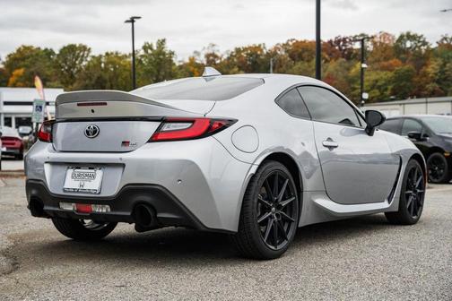 2023 Toyota GR86 Premium