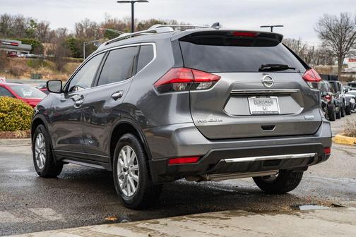 2020 Nissan Rogue S