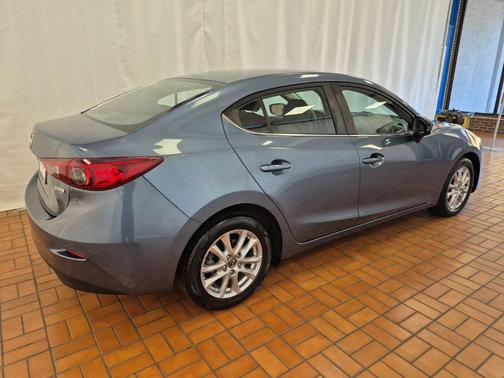 2016 Mazda Mazda3 i Sport