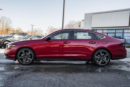 2025 Honda Accord Hybrid Sport