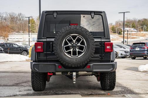 2024 Jeep Wrangler Rubicon