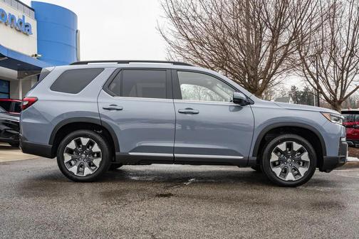2026 Honda Pilot Touring 8-Passenger
