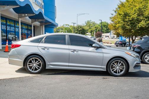Shale Gray Metallic 2017 Hyundai SONATA Sport 2.0T