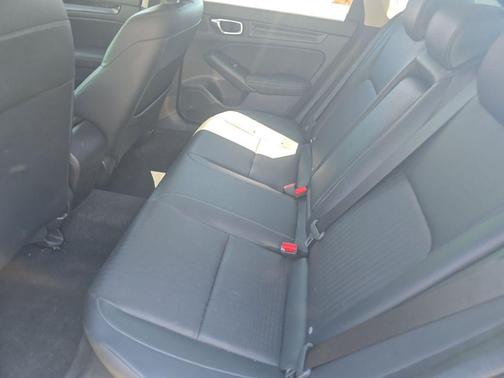 Crystal Black Pearl 2022 Honda Civic EX-L