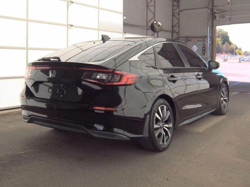 Crystal Black Pearl 2022 Honda Civic EX-L