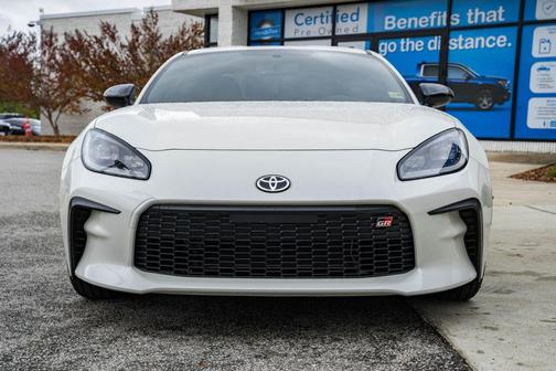 2023 Toyota GR86 Premium