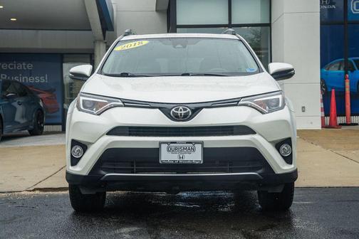 Blizzard Pearl 2018 Toyota RAV4 Limited