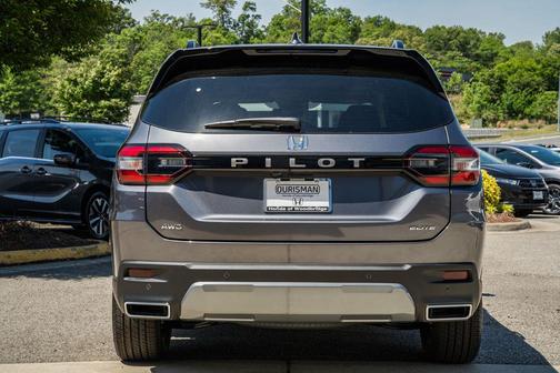 Modern Steel Metallic 2026 Honda Pilot Elite