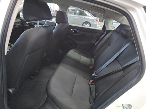Platinum White Pearl 2024 Honda Civic LX